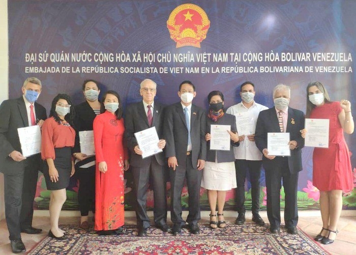 venezuela vietnam friendship association makes debut