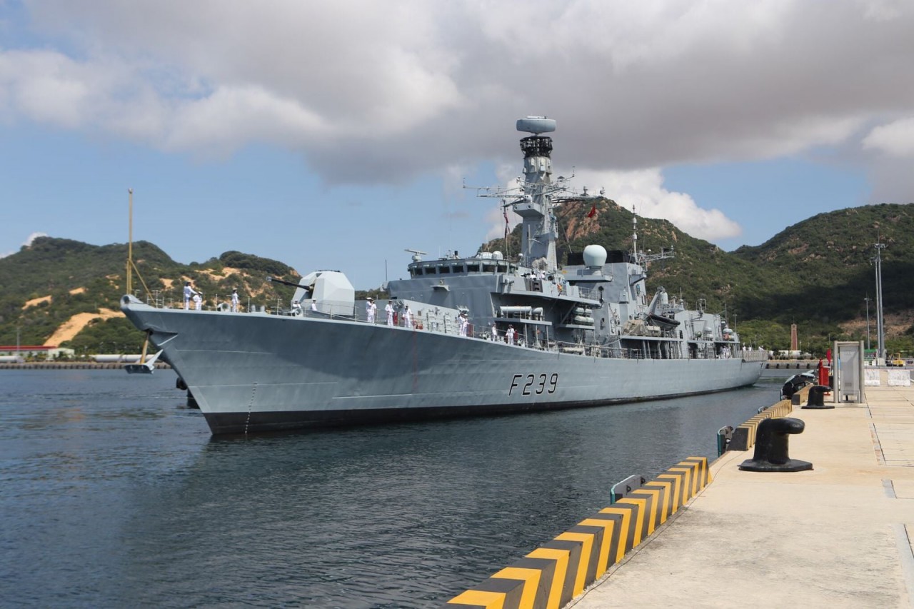 British Royal Navy ship HMS Richmond Arrives Vietnam