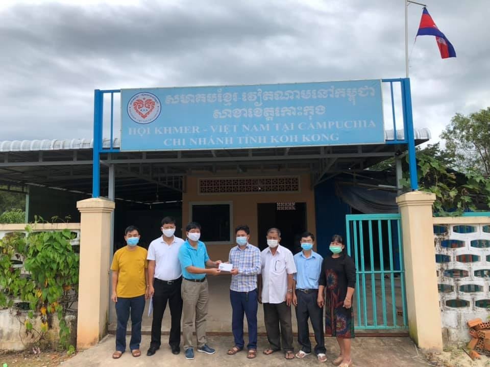 vietnam assists friends in need amidst this trying situation