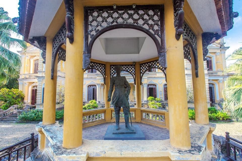 The Splendor of Unique 104-Year-Old 'Castle' in Hue