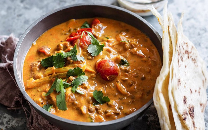 from fish curry to coconut relish dishes you should try in sri lanka