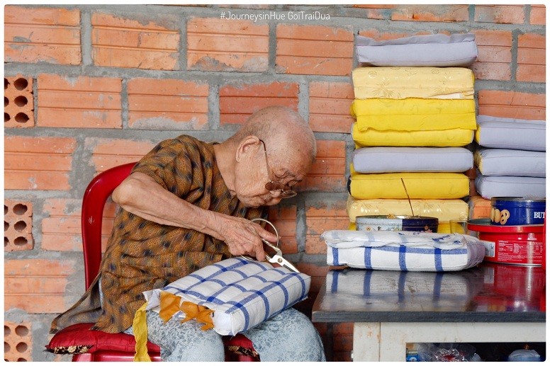 Check Out These Royal Pillow Made by 100-year-old Artisan
