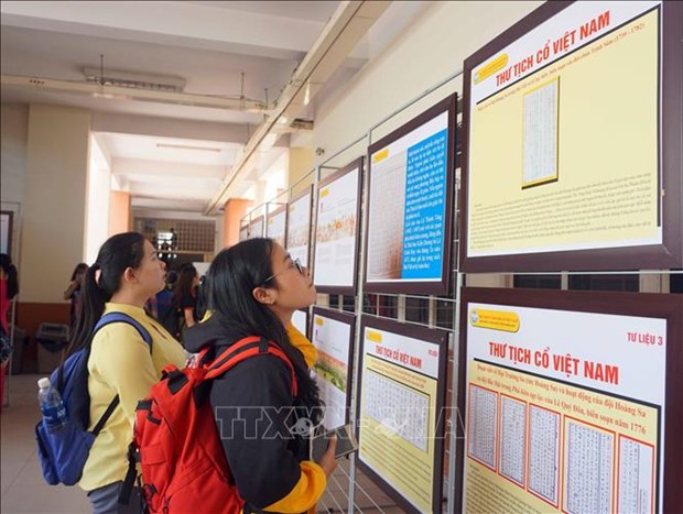 quang ngai exhibition proves vietnams sovereignty over hoang sa truong sa