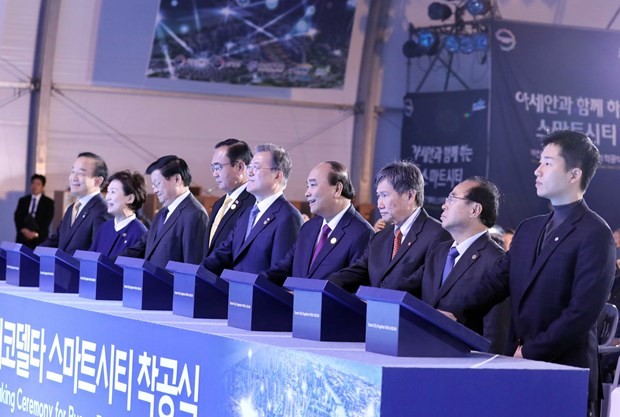vietnams honorary consul general in rok asked to continue bridging two countries