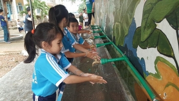 Thua Thien Hue: 130 international volunteers help improving children’s education environment