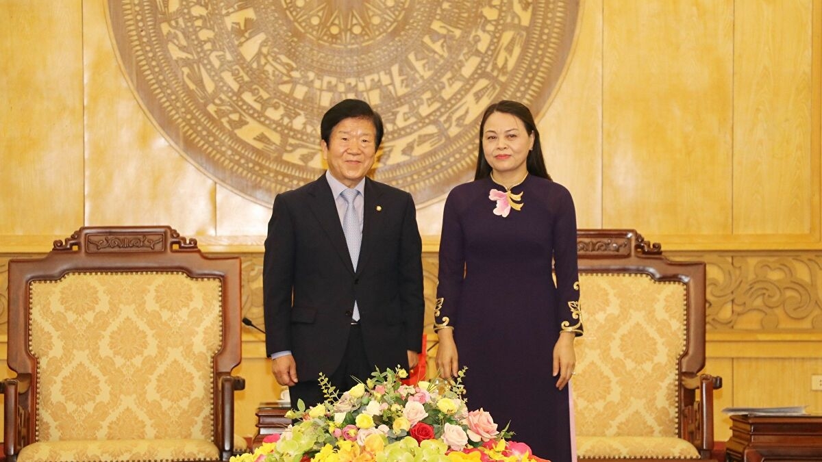 RoK's NASpeaker pledges to encourage Korean firms to invest in Ninh Binh