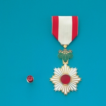 vietnamese citizen to be conferred with japans prestigious order of the rising sun award