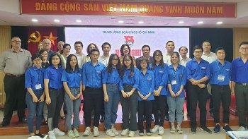 vietnamese and cuban youths enhance solidarity