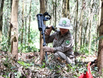 mapping risk of uxo at a luoi district thua thien hue province