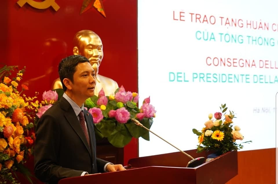 President of Friendship Association Awarded Knighthood of Order of the Star of Italy