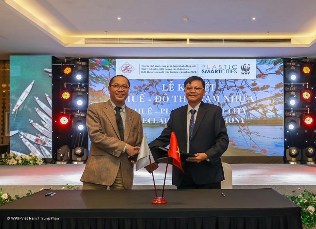 Hue City Participates in Plastic Smart Cities, Pledging to Reduce 30% of Plastic Waste