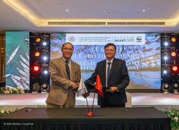 Hue City Participates in Plastic Smart Cities, Pledging to Reduce 30% of Plastic Waste