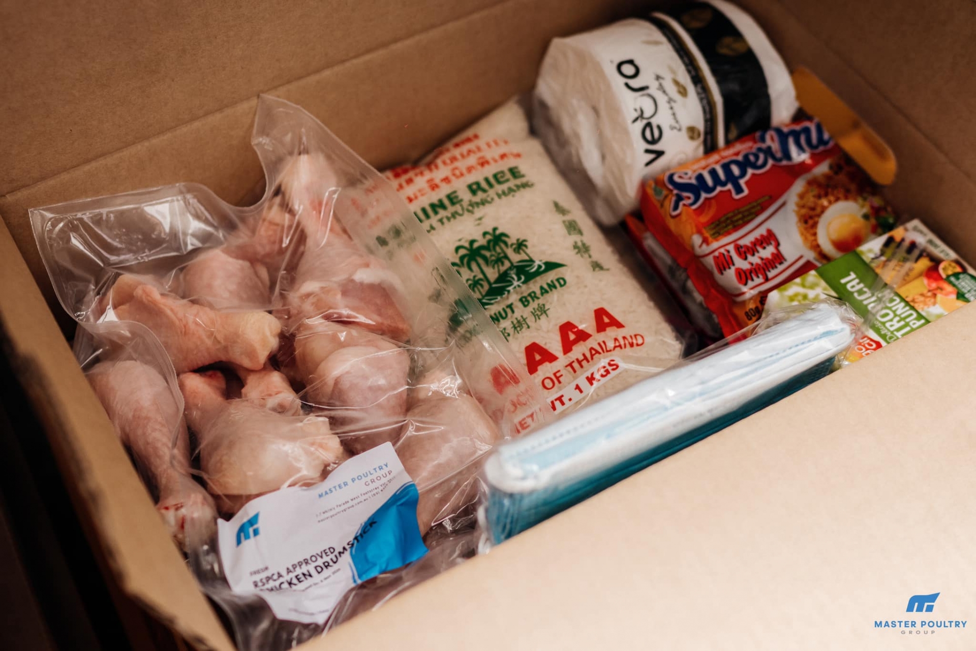 vietnamese owned business in australia supports community amid pandemic