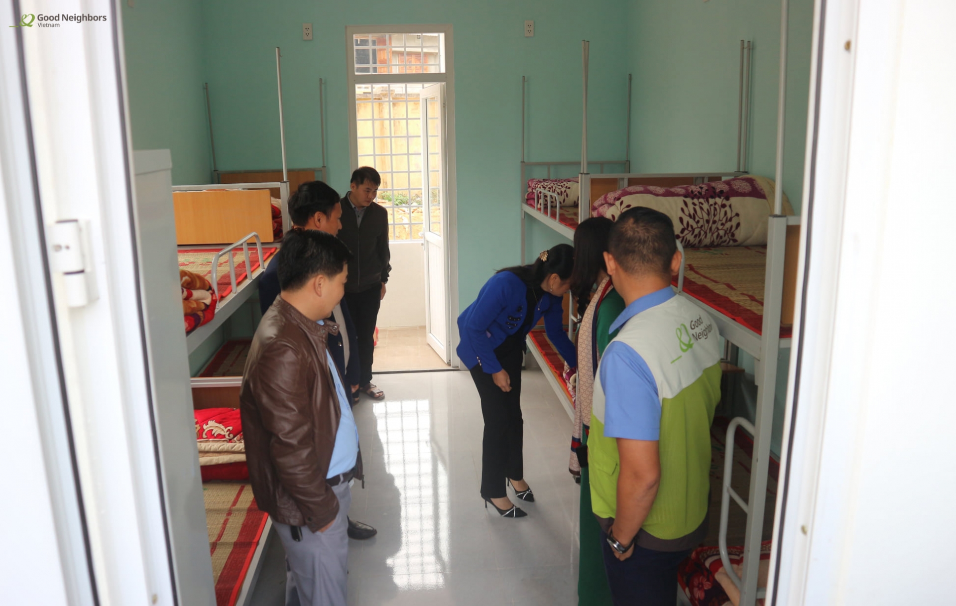 Korean ngo builds new dormitory and library for vietnam's rural boarding school