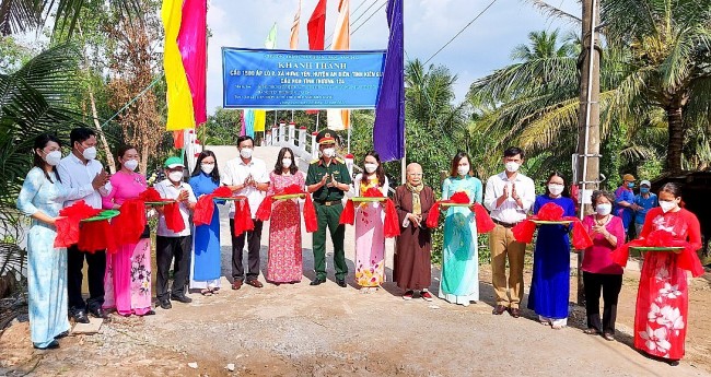 Kien Giang Friendship Union Mobilizes Fund For Local Brigdes