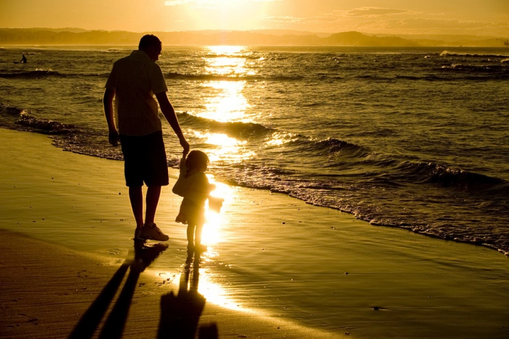 fathers day 2020 15 best gift ideas that your dad will surely love