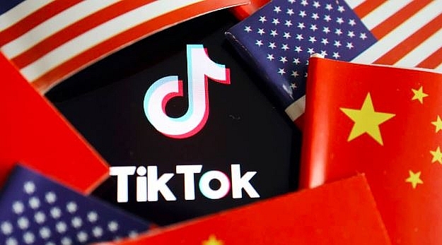 Trump to ban Tiktok from the U.S over concerns on data collection