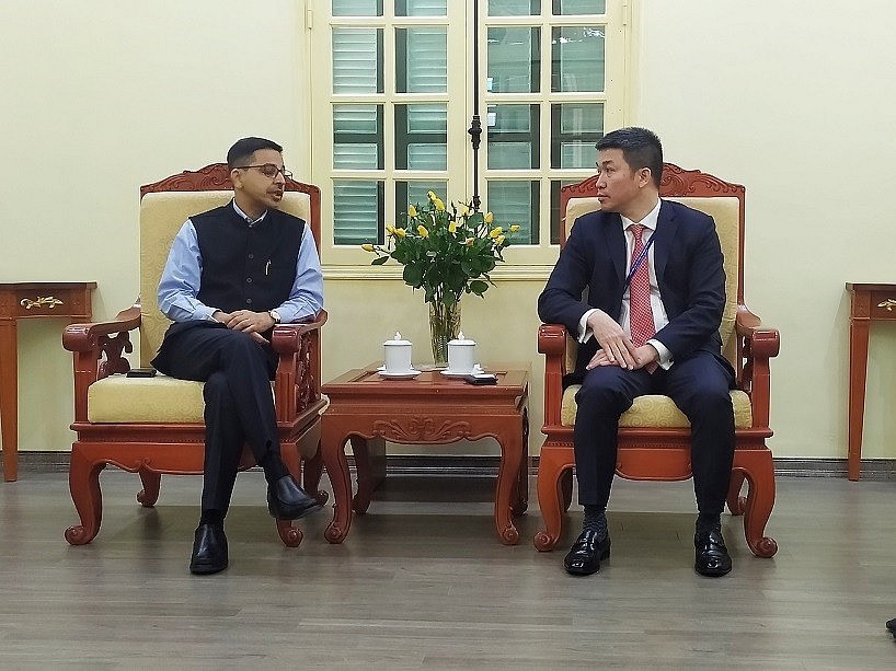 Vietnam - India Cooperate in Special Innovative Tourism Model