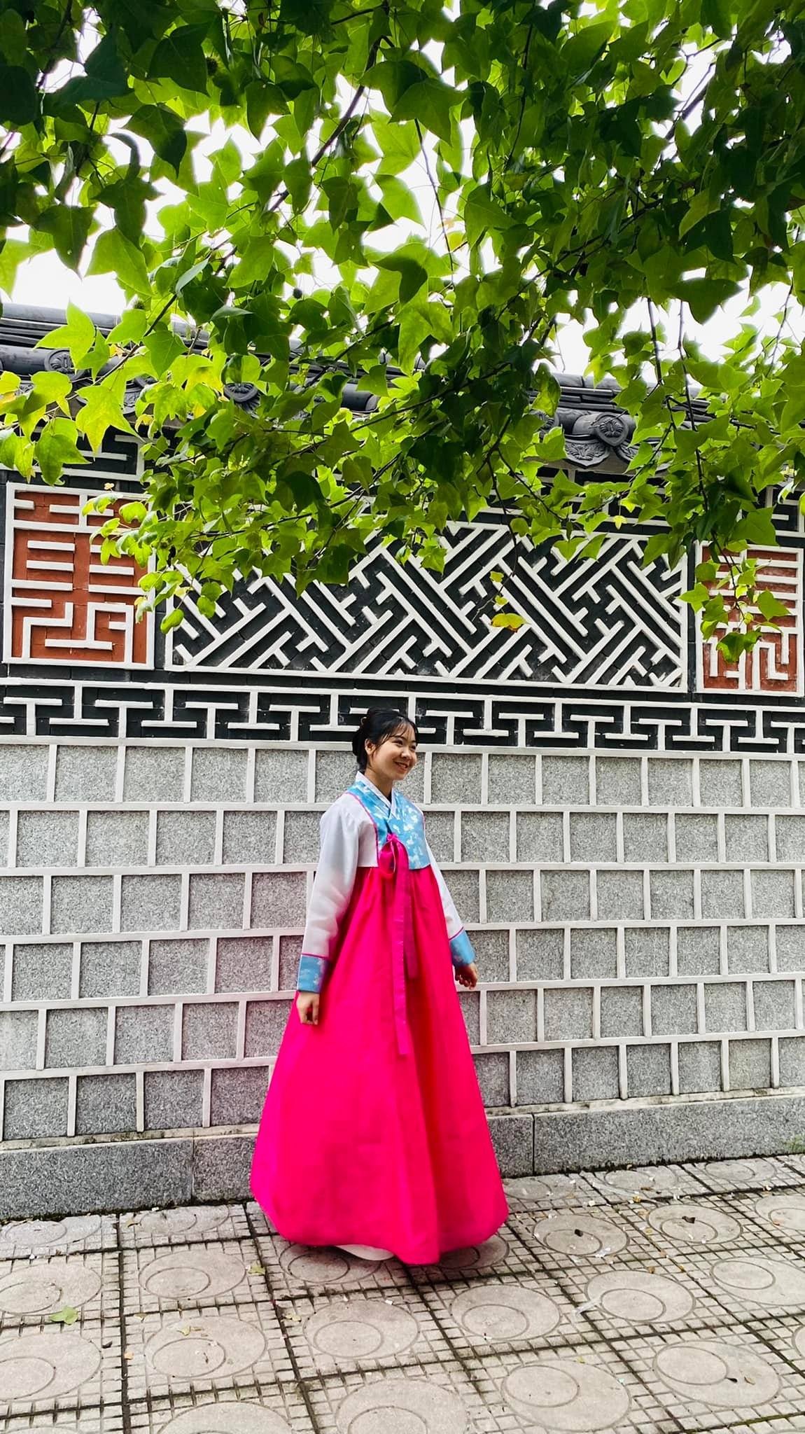 Photo: Chuyen Cua Ha Noi Facebook