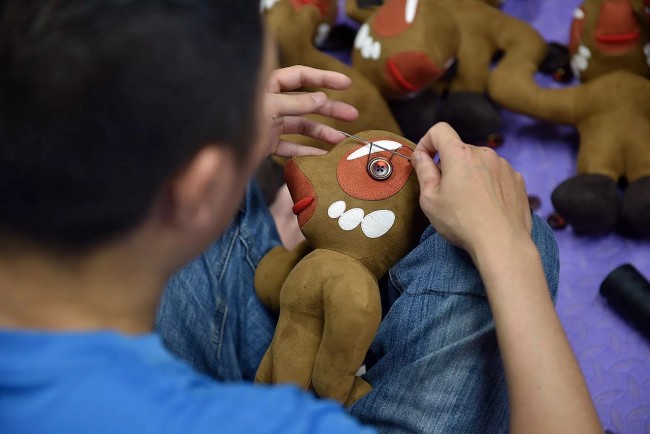 SEA Games' Mascot Provides a Unique Opportunity for Disabled Vietnamese