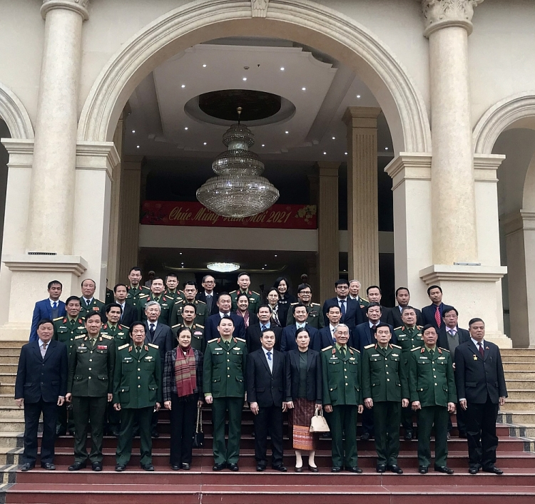 special links between vietnamese lao armies highlighted