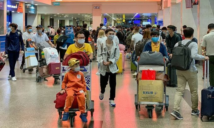 passengers ignoring pandemic prevention measures would be refused by carriers