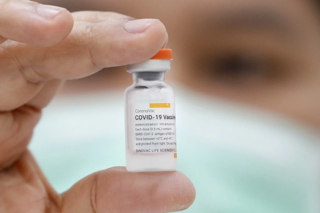 who approves chinas sinovac covid 19 vaccine for emergency use