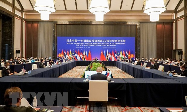 south china sea bien dong sea vietnam pledges to join efforts in doc implementation