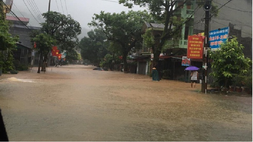 3952 flooded street
