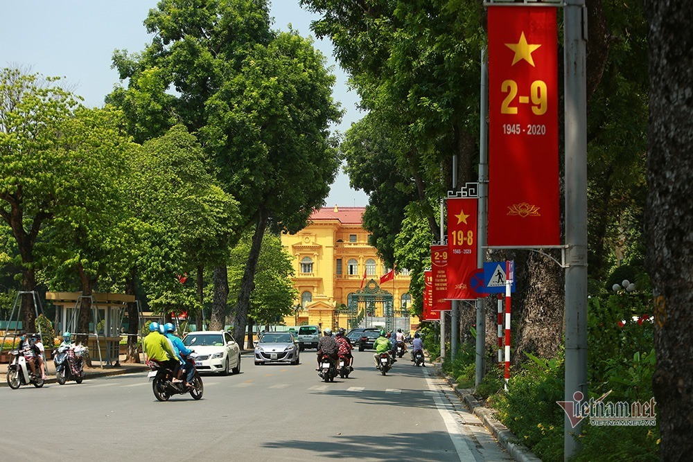 1818 national day