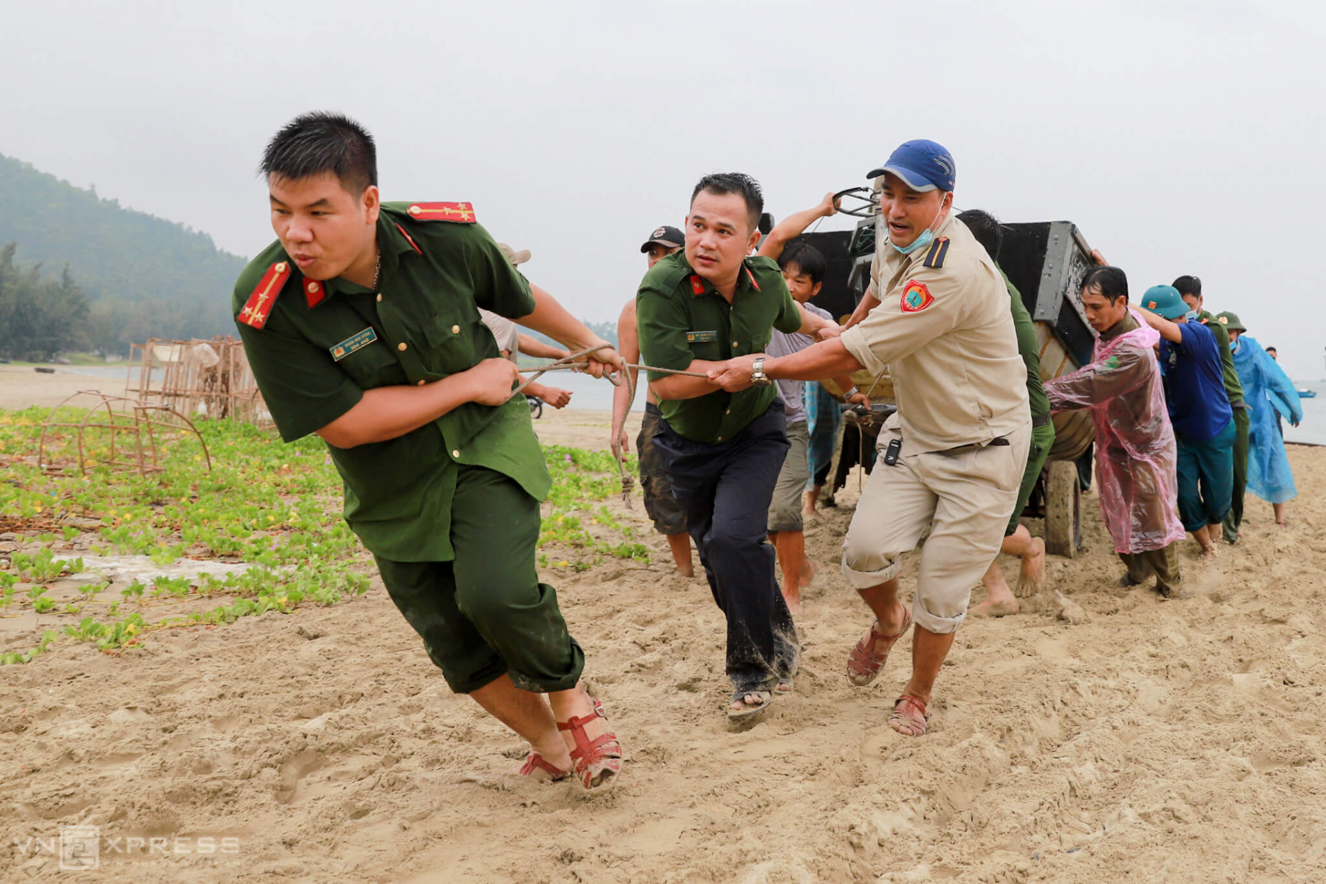 0702 storm in da nang