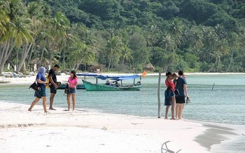 Plan to Welcome Back Foreign Tourists to Phu Quoc Unchanged