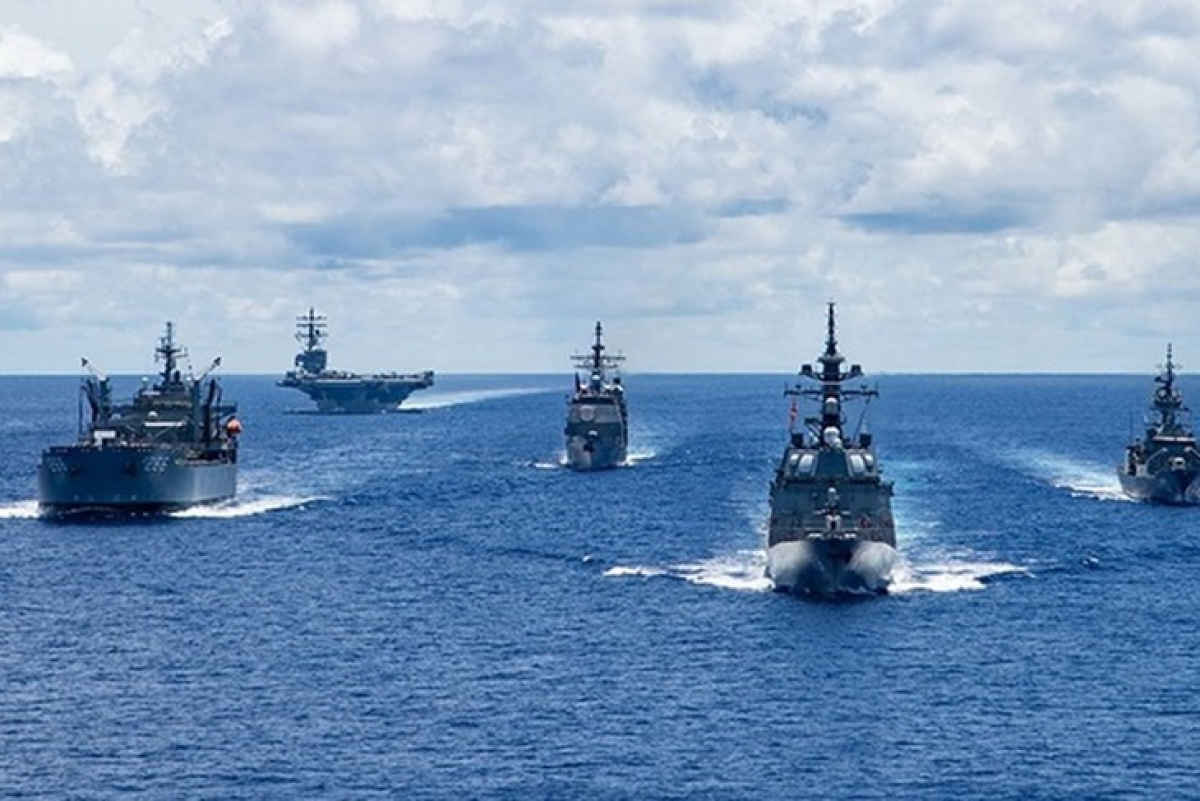 South China Sea (Bien Dong Sea): battle of diplomatic notes and law-abiding spirit