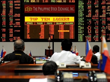 First country in the world to shut financial markets as coronavirus spreads