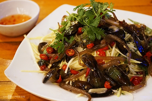 Ca xiu (tongue shell): An exclusive delicacy of Ha Tien