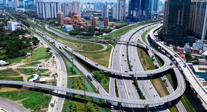 vietnams public investment disbursement increases in july