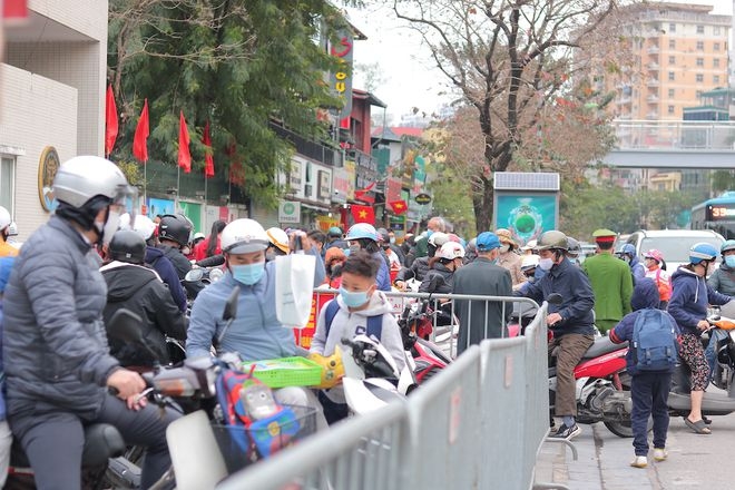 Hanoi's streets be crowded again after a long period of social distancing