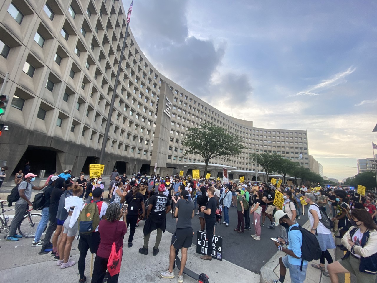 5153 protestors block 3