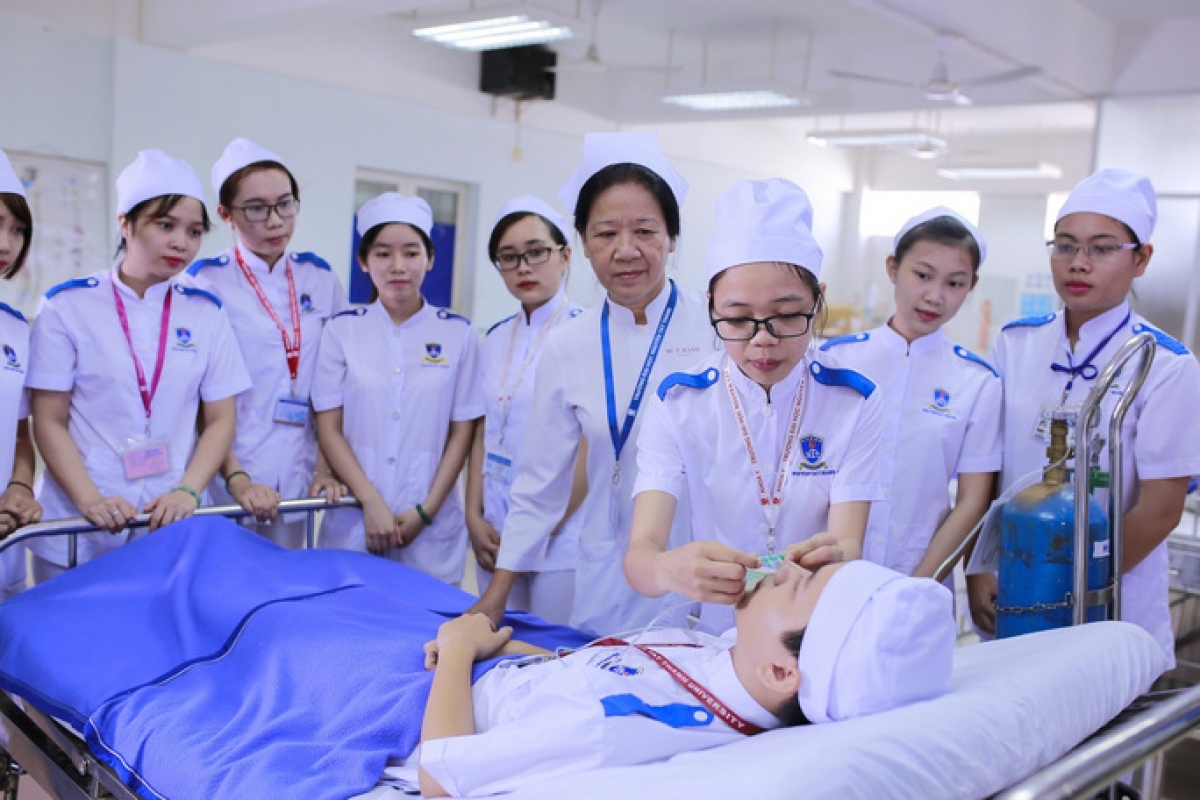 publishing more recruitment of nurses and orderlies to work in japan