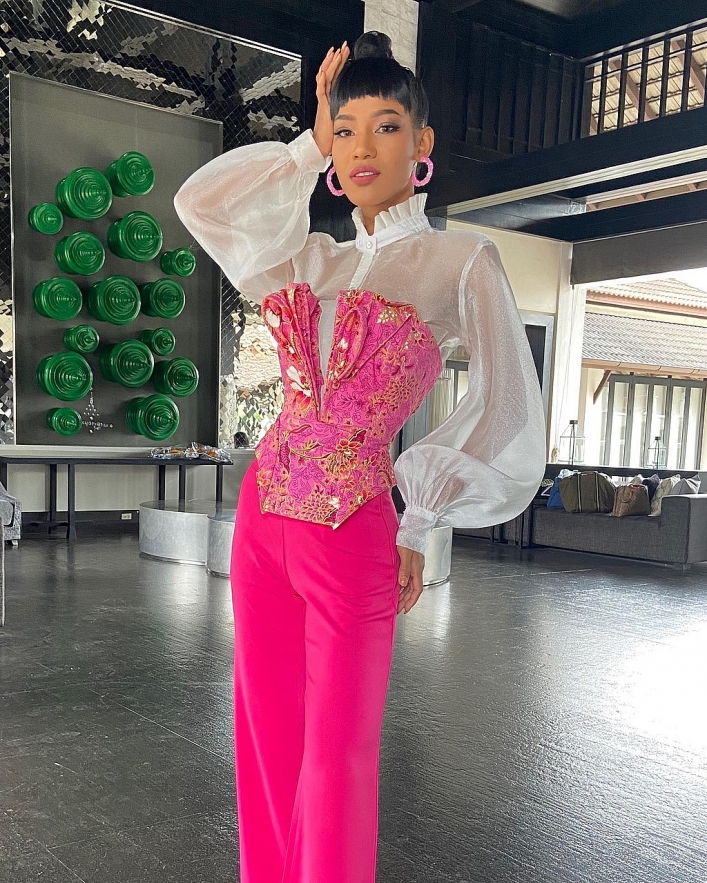 Who is Chanrarapadit Namfon - Thai pageant queen called 