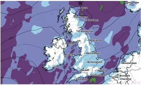 uk and europe weather forecast latest september 25 temperatures drop as gusts bring first frost to slap britain