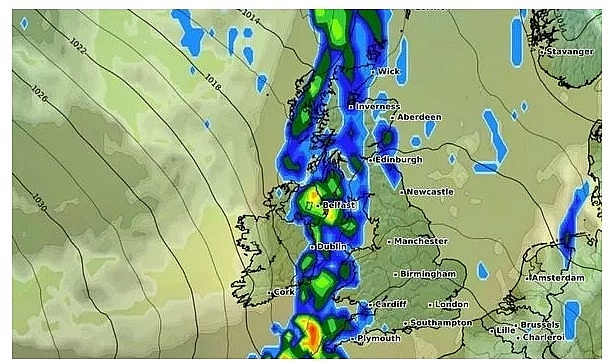UK and Europe weather forecast latest, October 13: Temperatures plummet below freezing in Britain