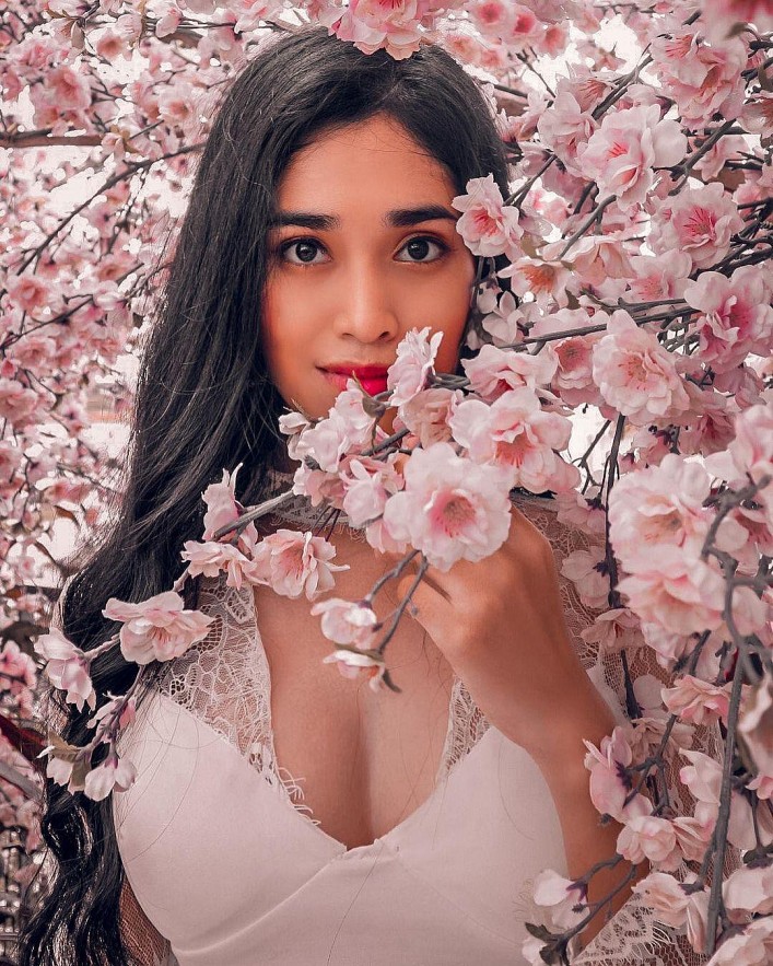 Miss Cambodia's Fiery Body Causes A Fever On Vietnamese Social Media