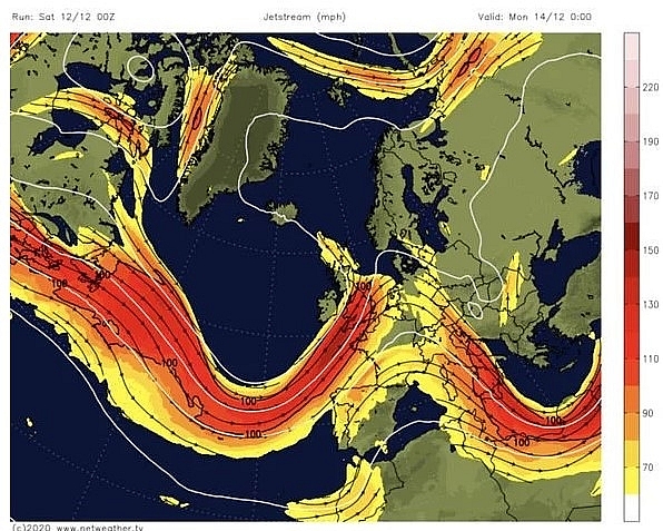 UK and europe weather forecast latest, december 14: fierce winds heavy downpours to bombard britain amid icy weather