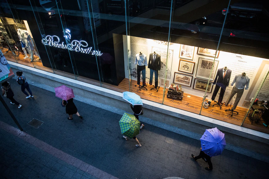 latest covid 19 economic loss brooks brothers files for bankruptcy closing chain of legendary stores