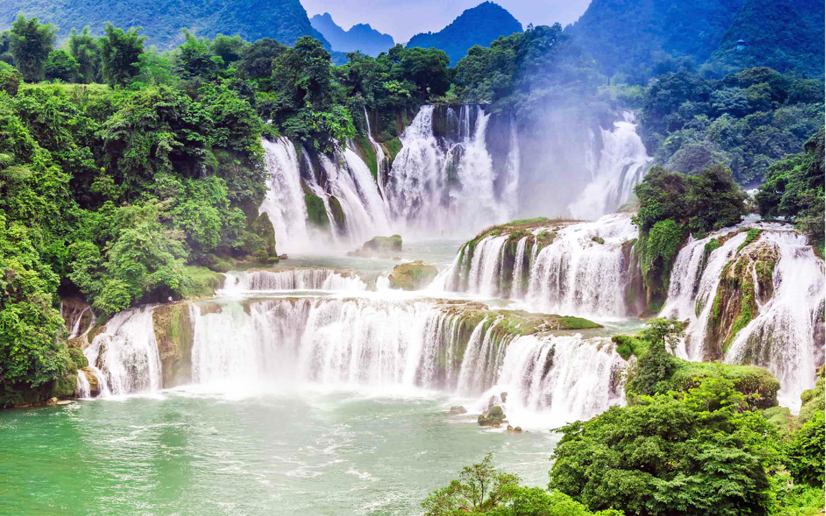 Non Nuoc Cao Bang Geological Parks praised in 50 most attractive sights in the world