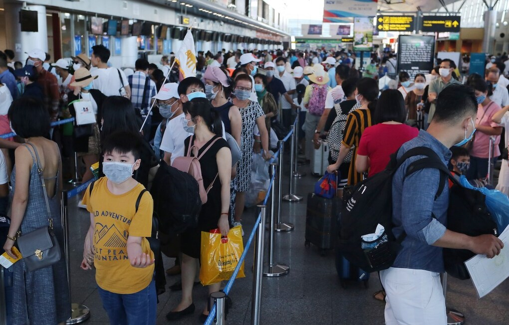 ceasing international flights to da nang