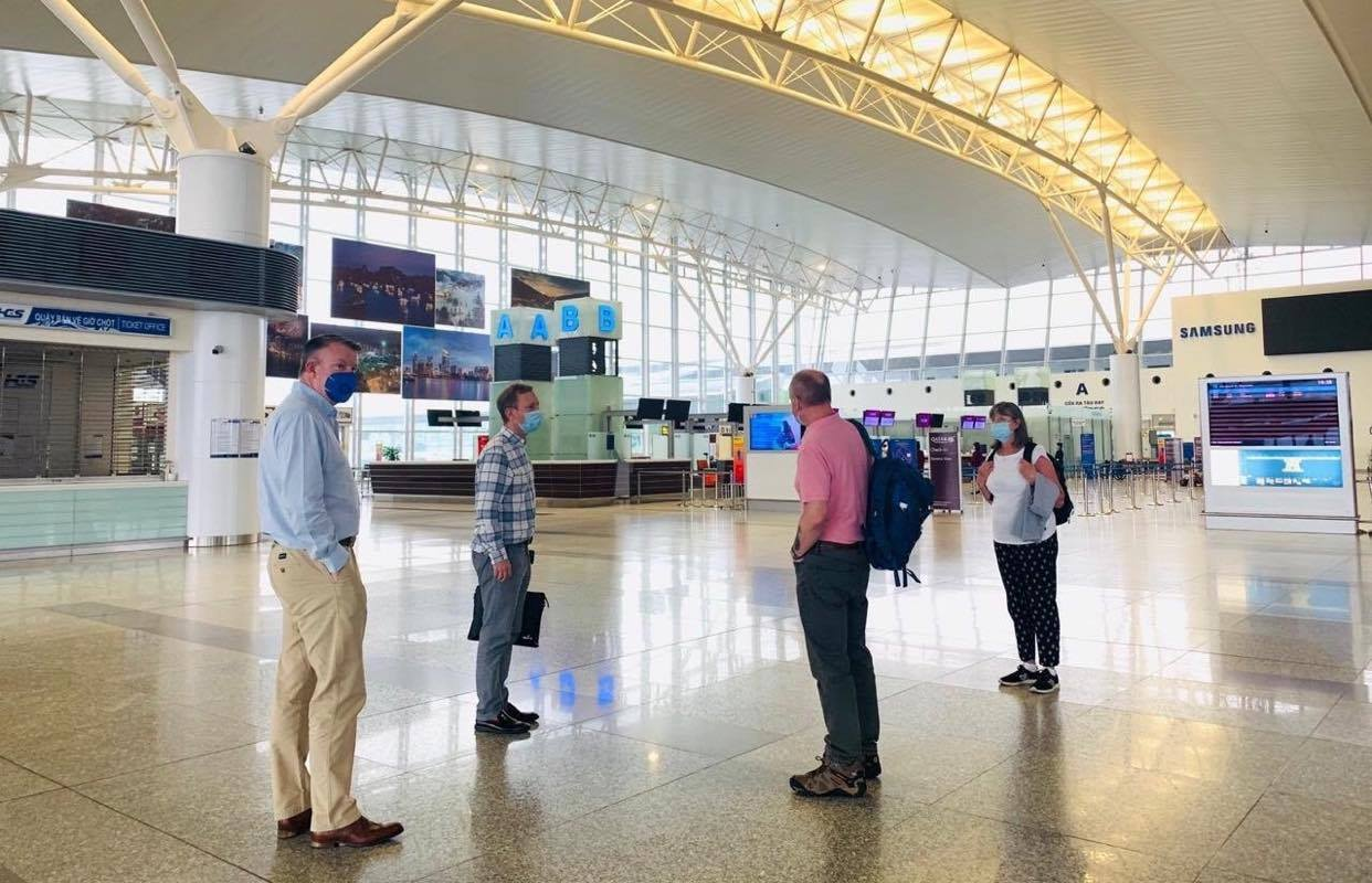 british ambassador clarifies his tweet advising brit citizens to leave vietnam now