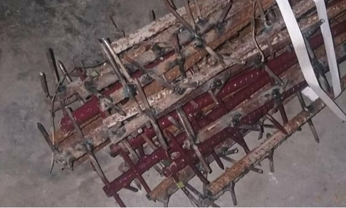 India China tensions: Nail-studded iron rod used by Chinese soldiers to attack Indian soldiers fake or not? india china tensions nail studded iron rod used by chinese soldiers to attack indian soldiers fake or not