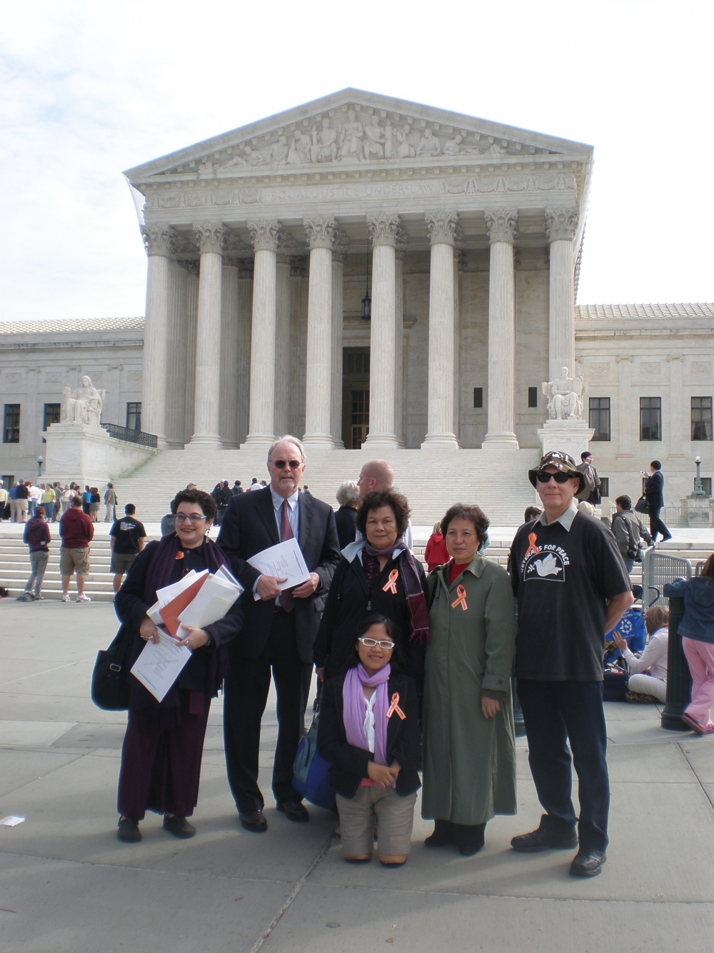  Members of the core of the Vietnam Agent Orange Relief & Responsibility Campaign with members of the VAVA women’s delegation including Agent Orange victims Tran Thi Hoan and Dang Hong Nhut
